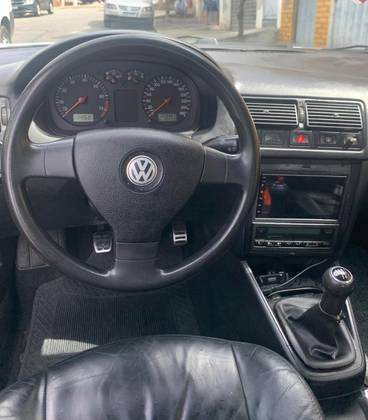 VOLKSWAGEN GOLF 1.6 MI GENERATION 8V GASOLINA 4P MANUAL VOLKSWAGEN GOLF 1.6 MI GENERATION 8V GASOLINA 4P MANUAL